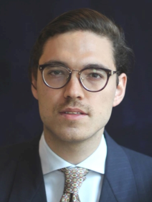 Dr.  Raphael Zingg