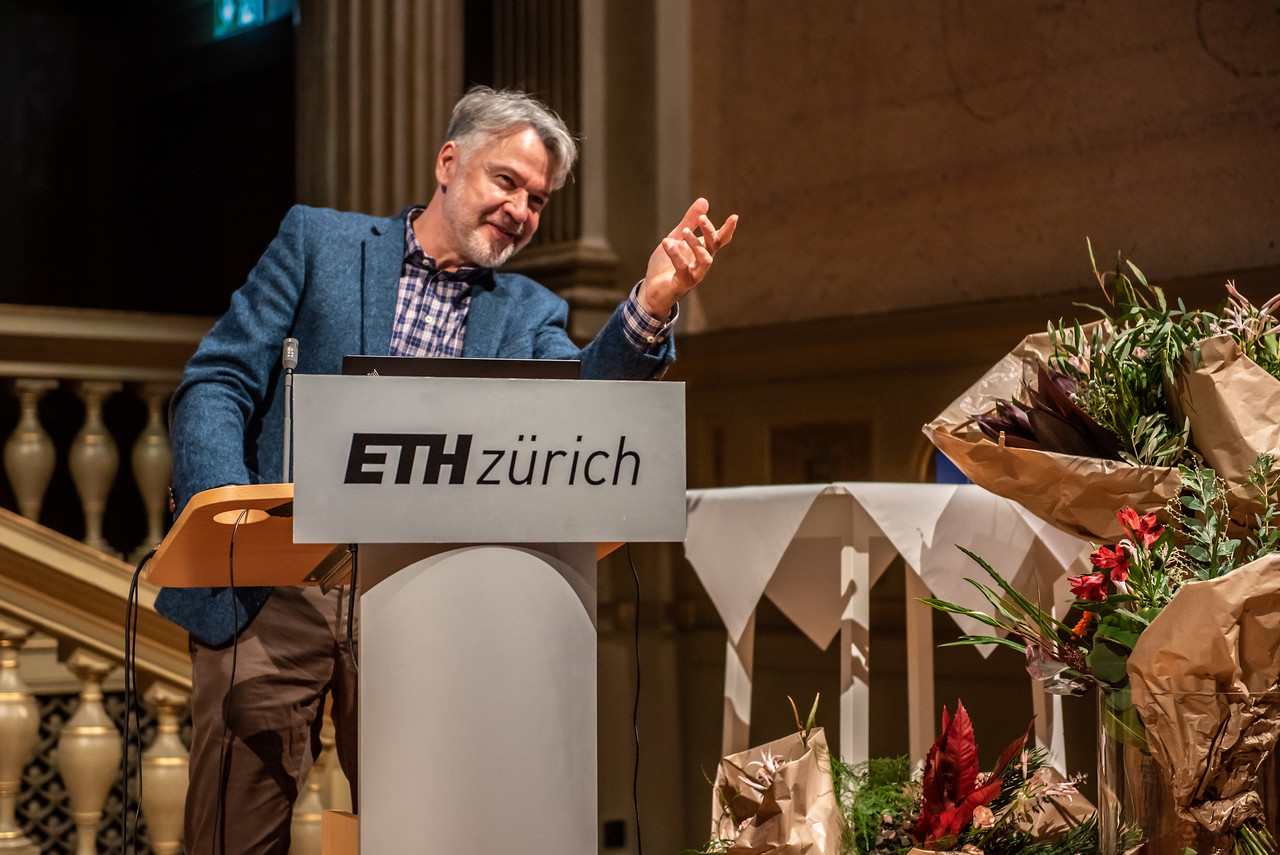 Enlarged view: Thomas Bernauer