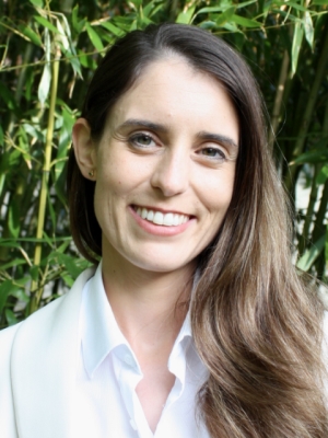 Dr.  Jasmin Dall'Agnola