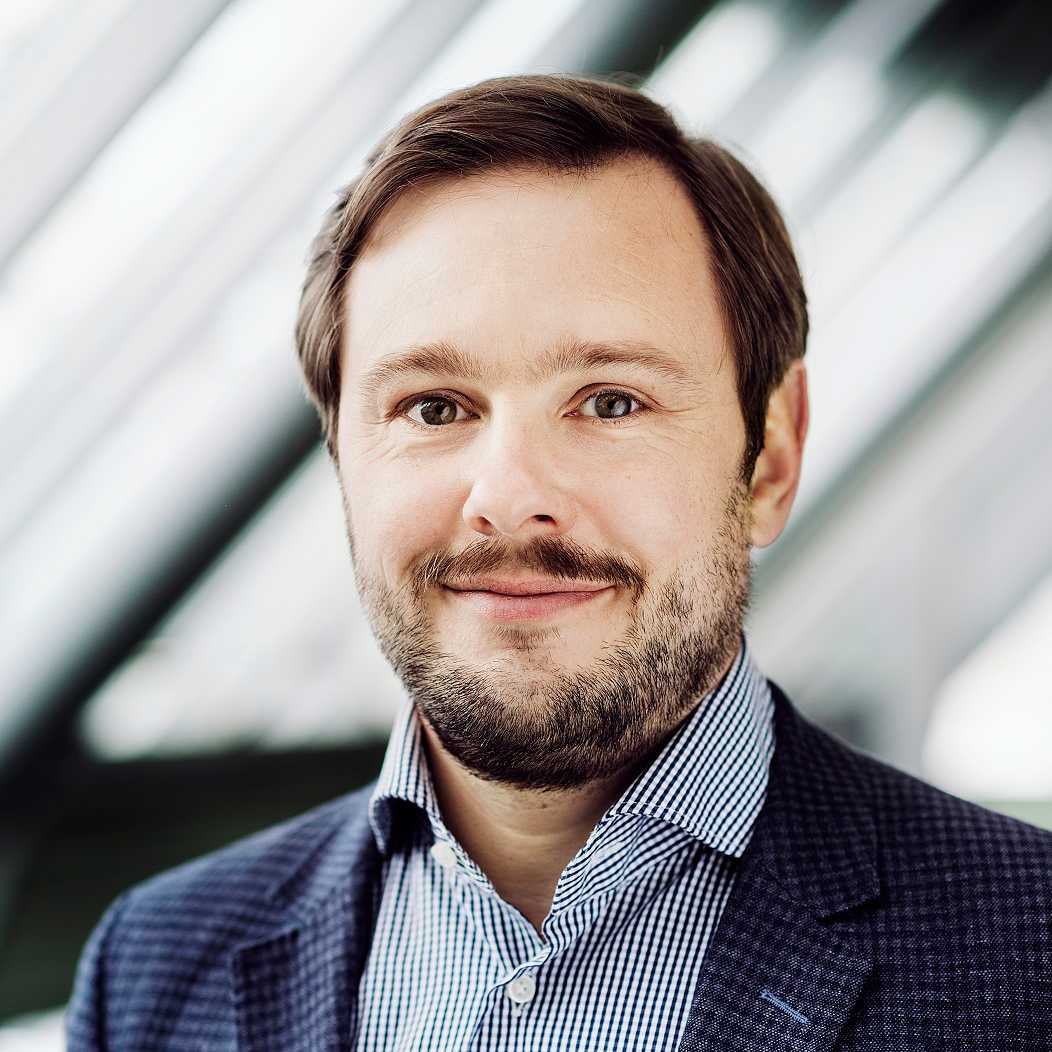 Prof. Christoph Stadtfeld