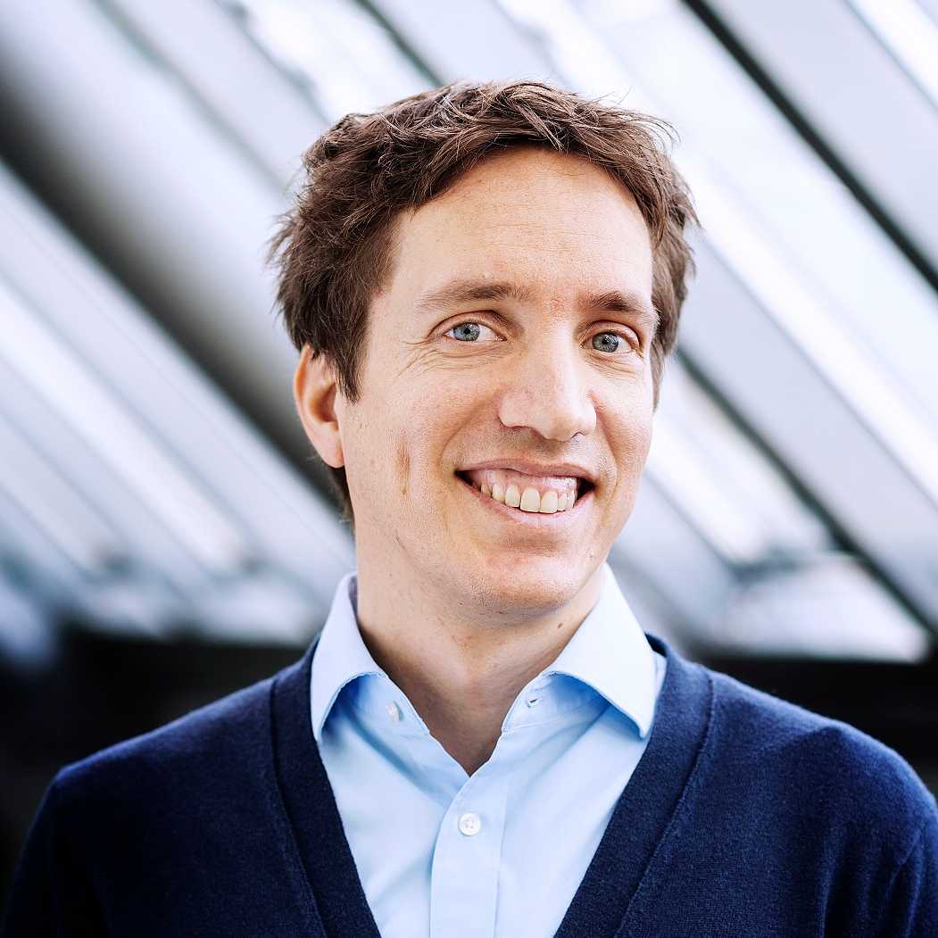 Prof. Bjarne Steffen